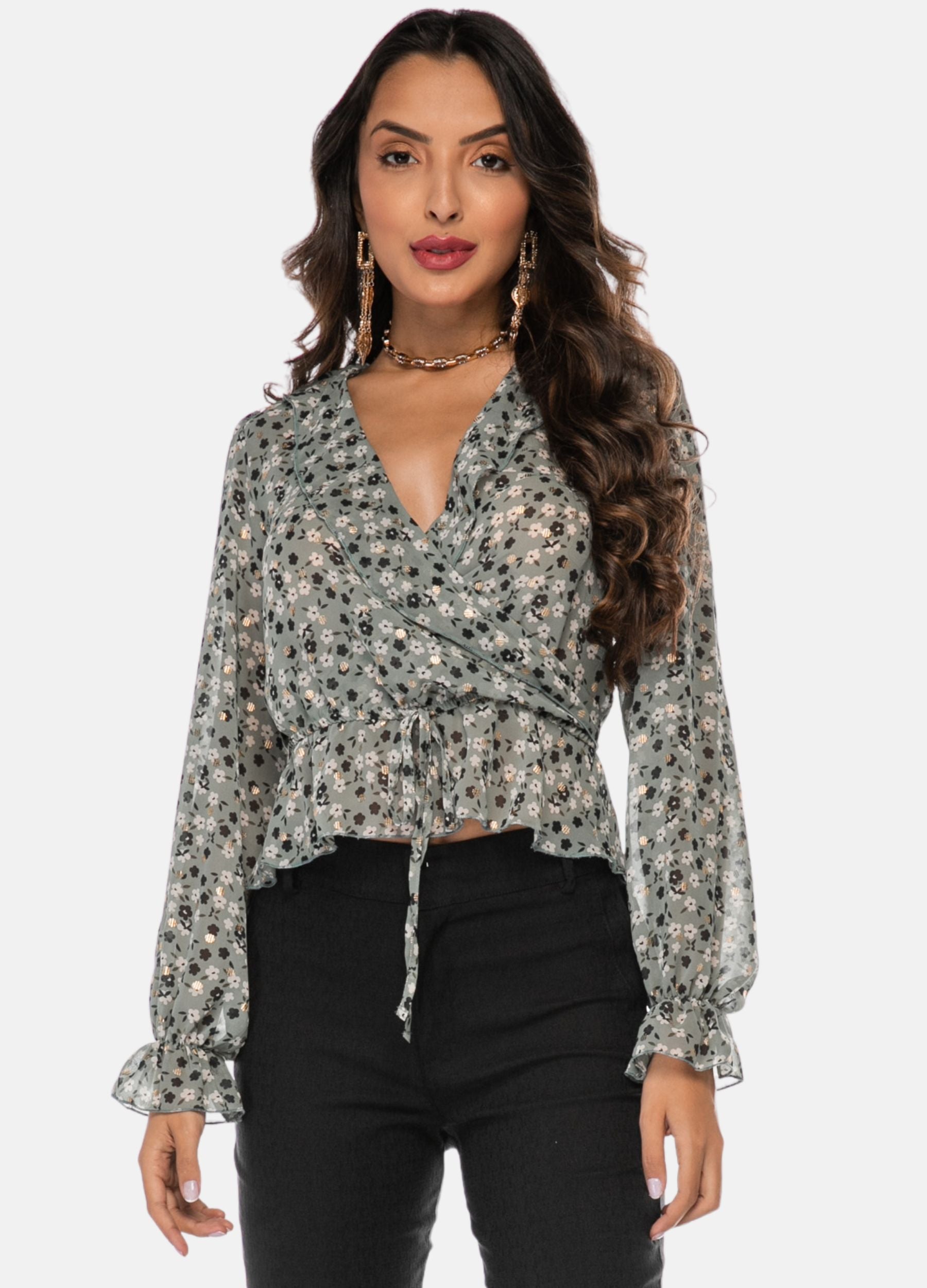 BLUSA C/ BABADO DECOTE