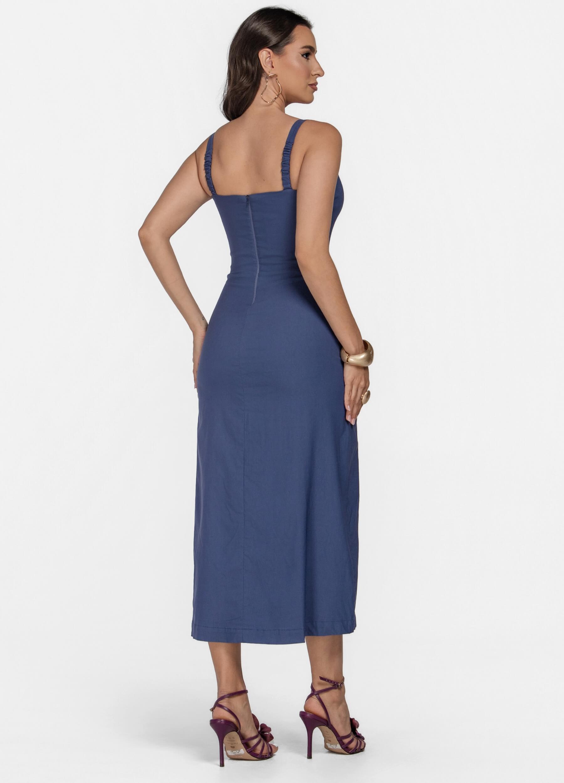 VESTIDO MIDI COM RECORTES E FENDA