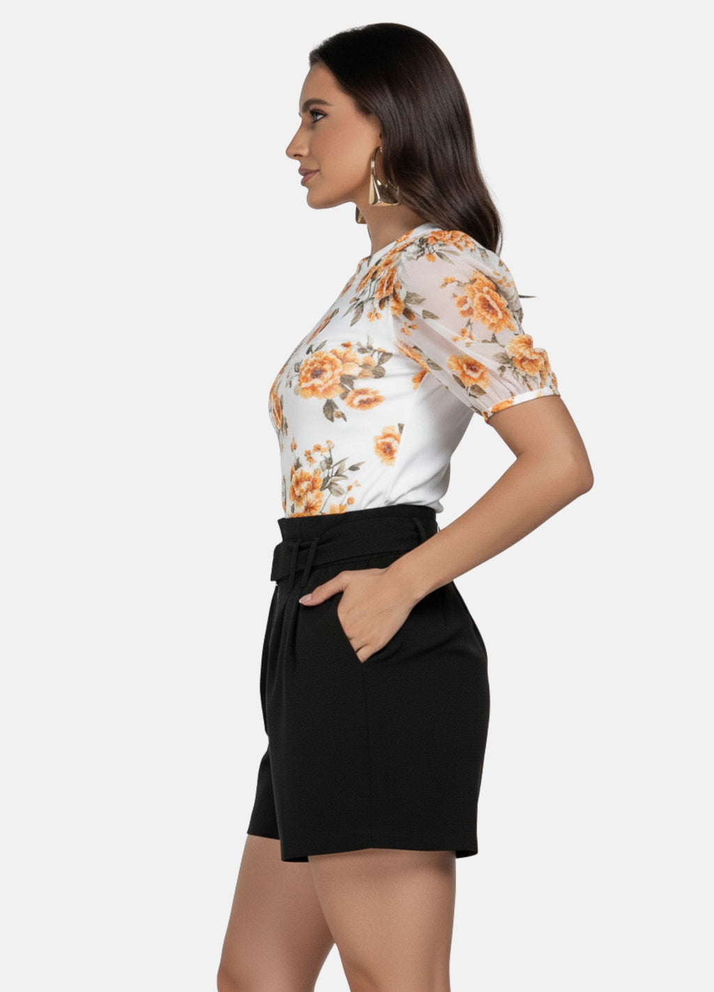T-SHIRT FEMININA COM ESTAMPA