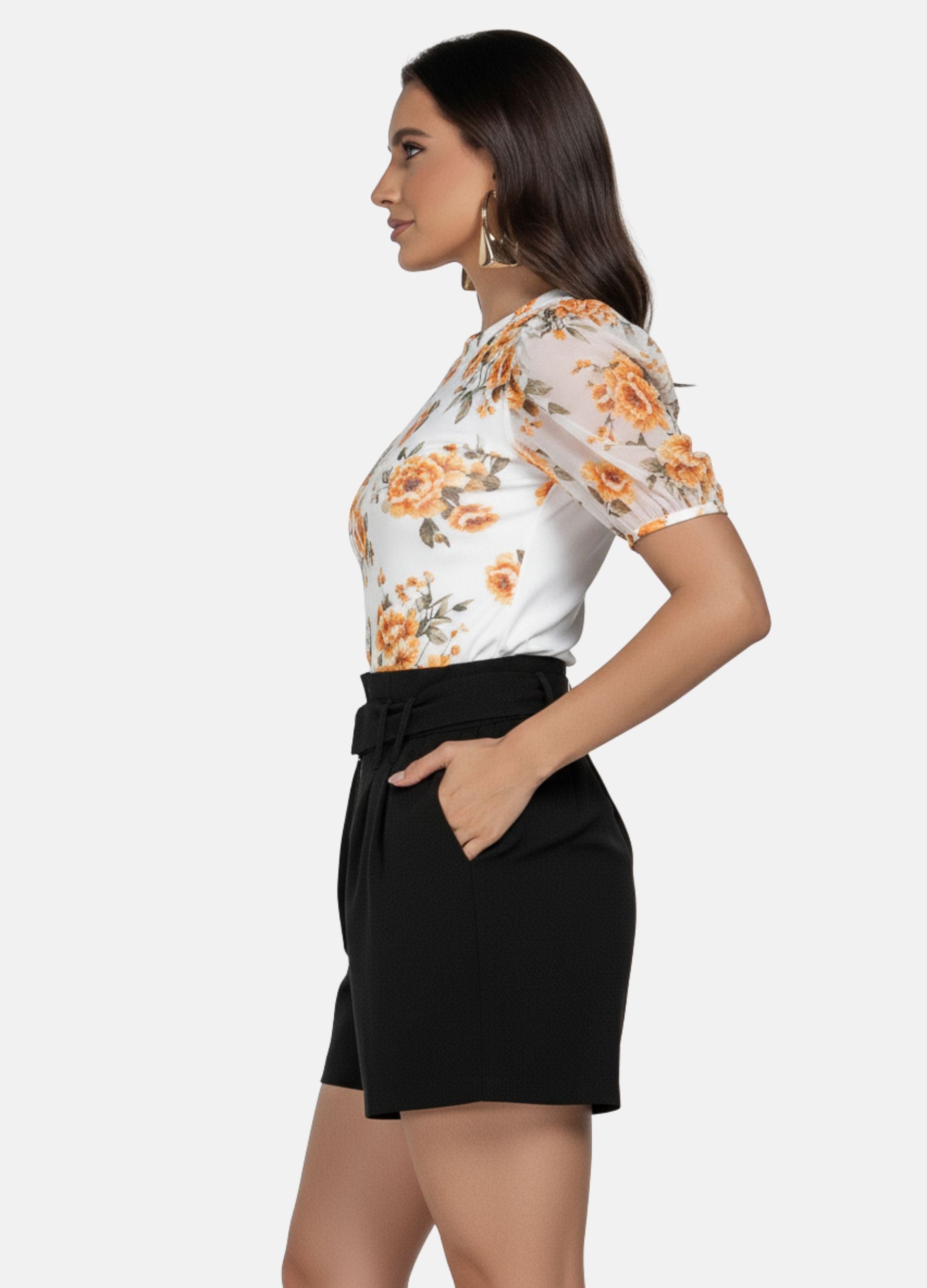 T-SHIRT FEMININA COM ESTAMPA
