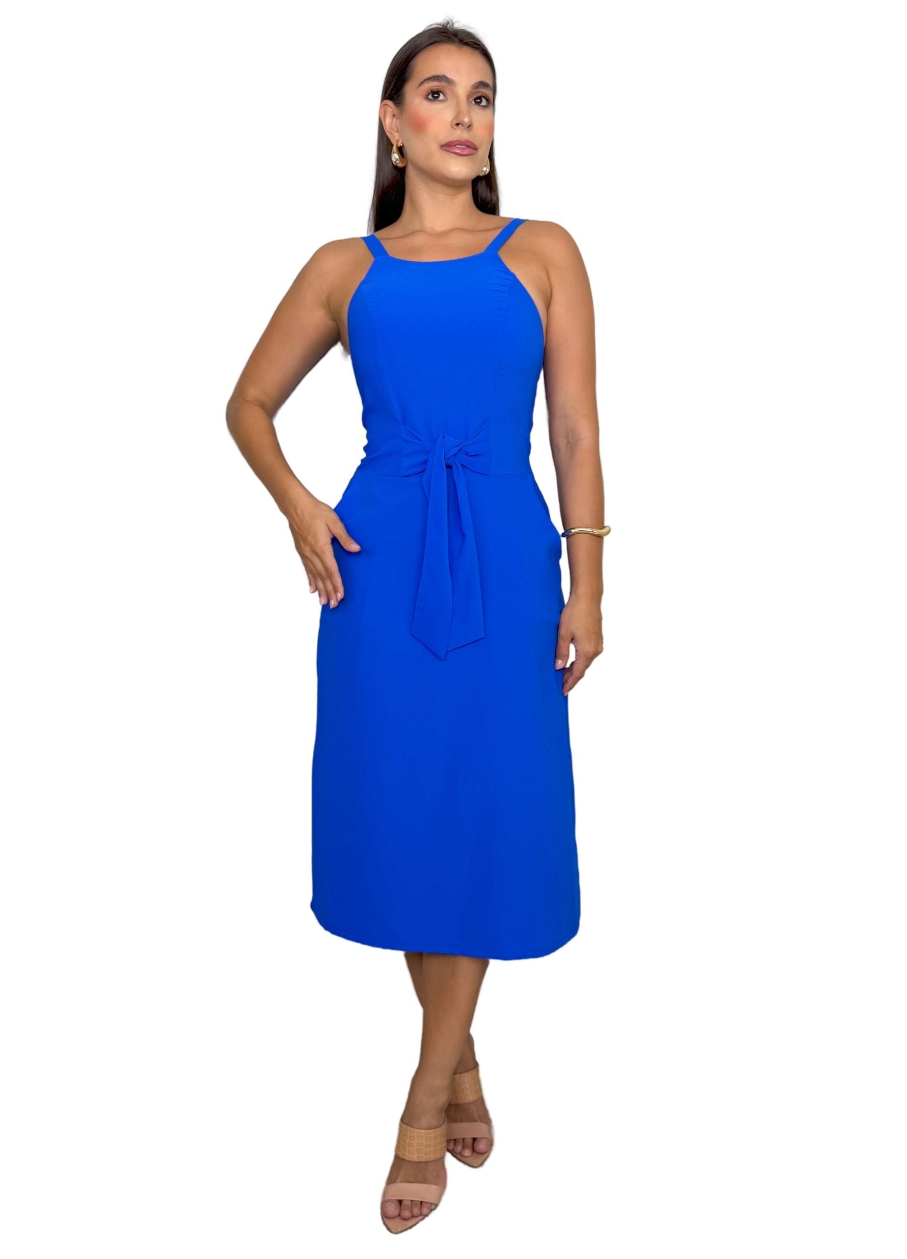 VESTIDO MIDI COM AMARRAÇÃO E BOLSO