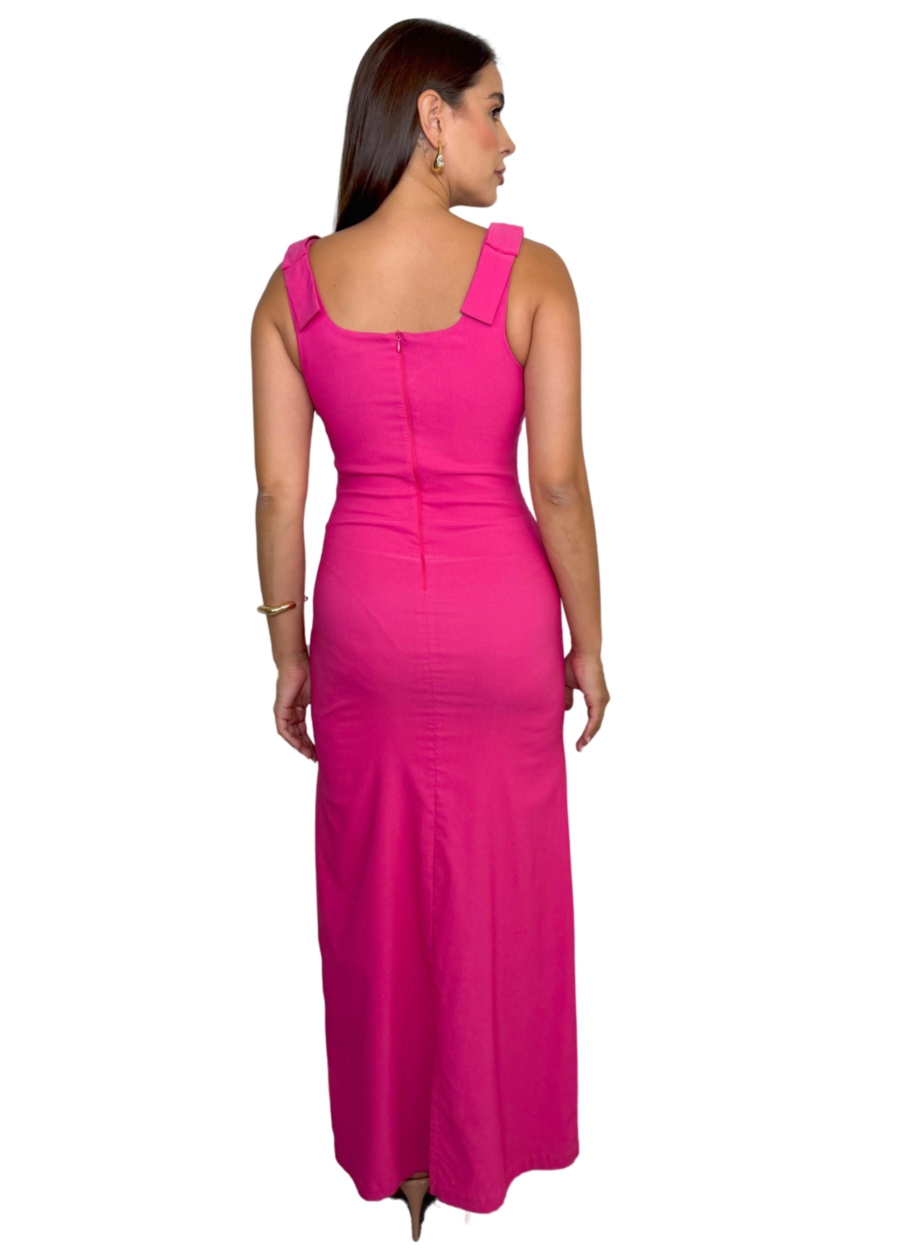 VESTIDO MIDI COM LAÇO NO OMBRO