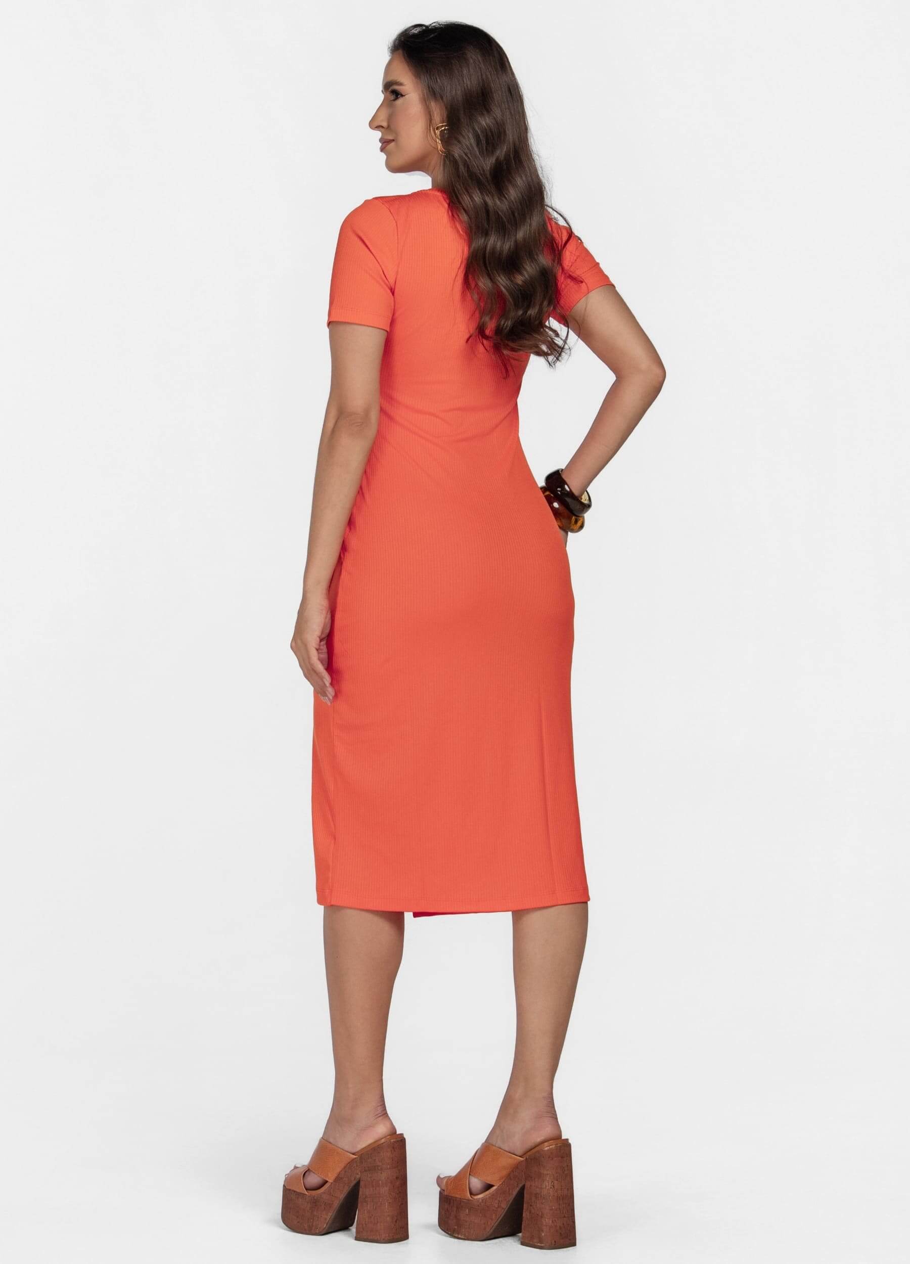 VESTIDO CANELADO COM TRESPASSE MANGA CURTA