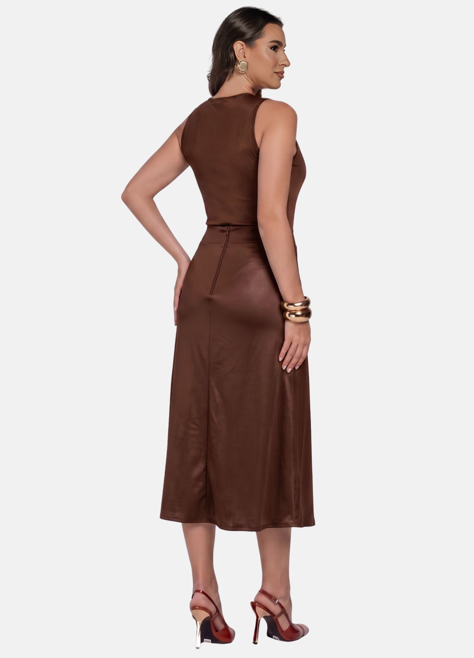 CONJUNTO FEMININO SAIA MIDI E BLUSA DE CIRRÊ