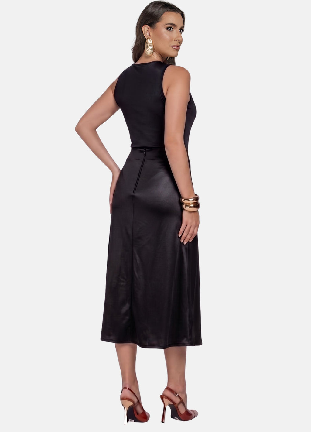 CONJUNTO FEMININO SAIA MIDI E BLUSA DE CIRRÊ