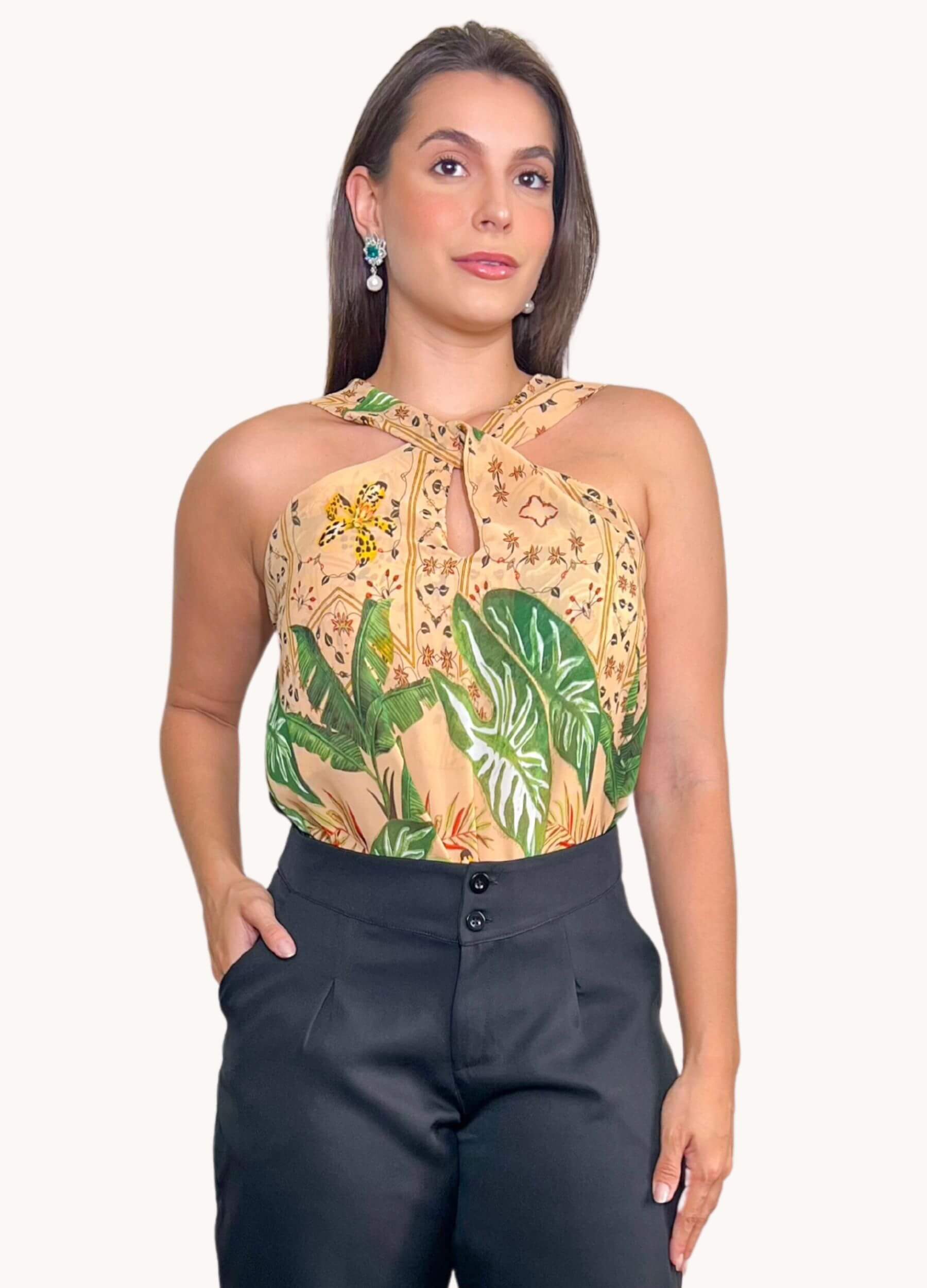 BLUSA FEMININA COM AMARRAÇÃO NAS COSTAS