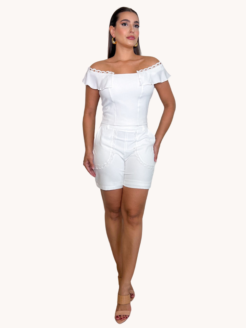 CROPPED COM GODE NO DECOTE E RENDA