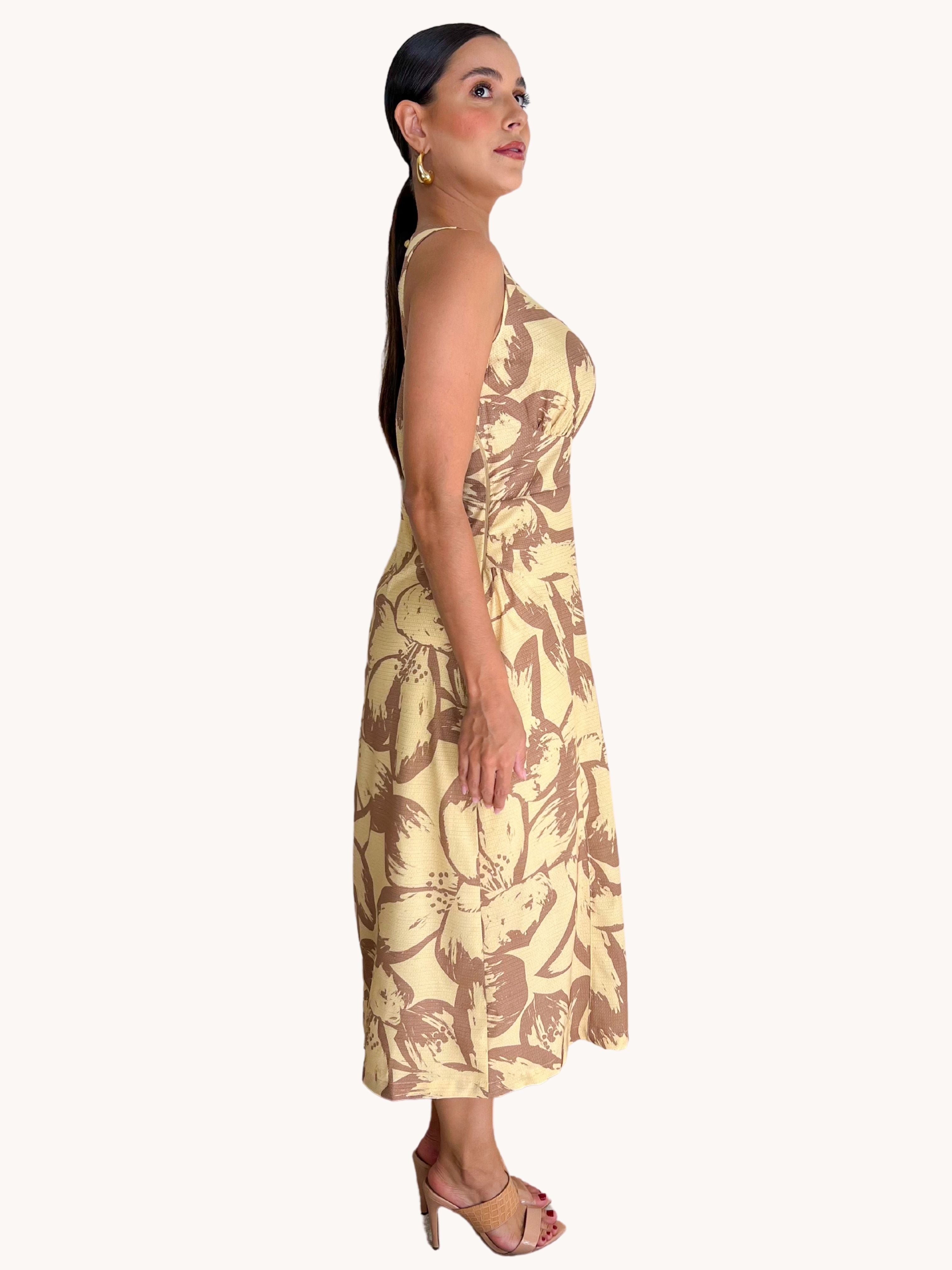 VESTIDO MIDI COM RECORTES NA SAIA