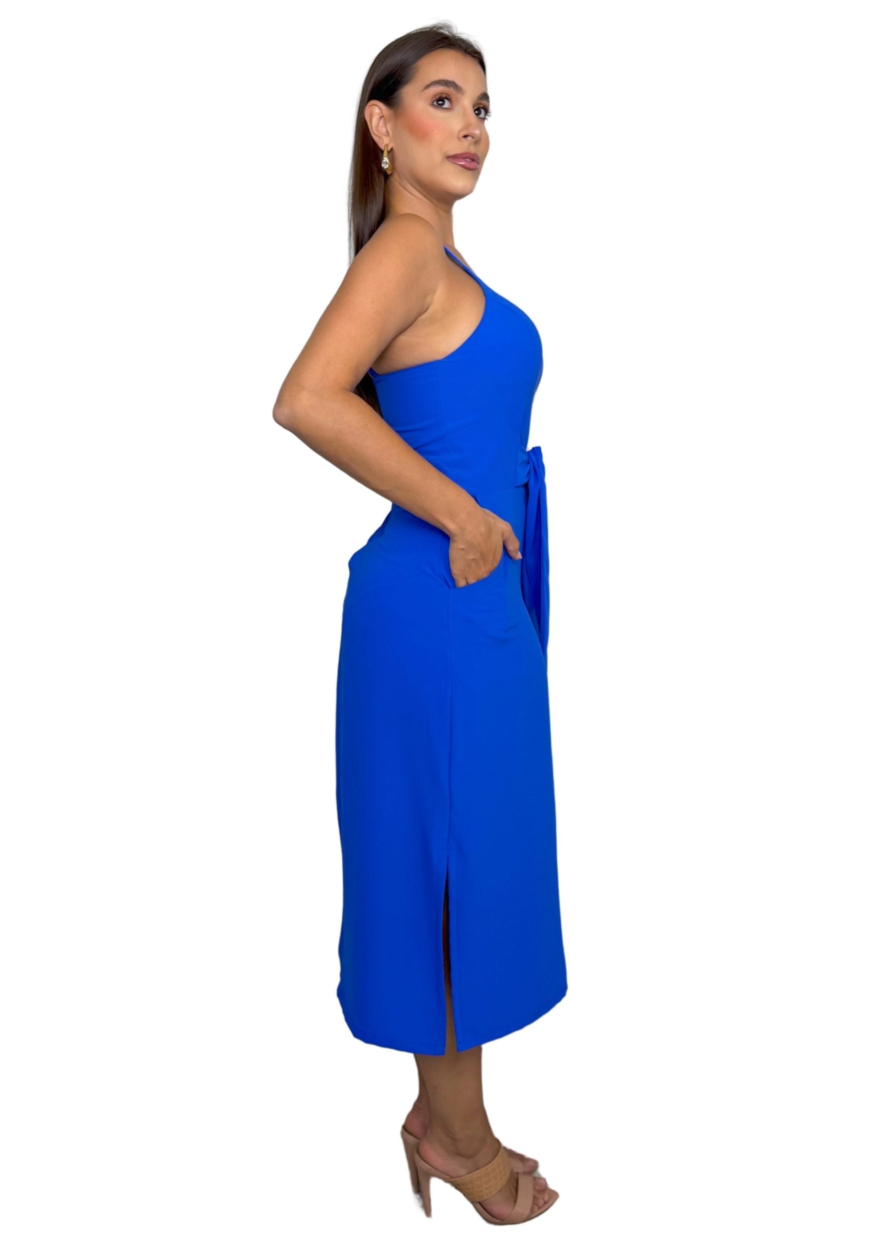 VESTIDO MIDI COM AMARRAÇÃO E BOLSO