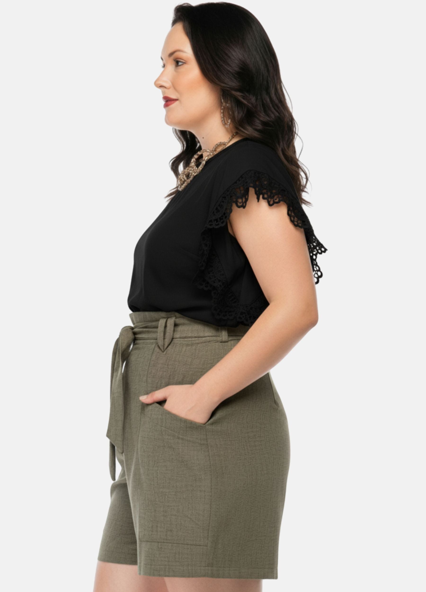 BLUSA C/ RENDA NA MANGA