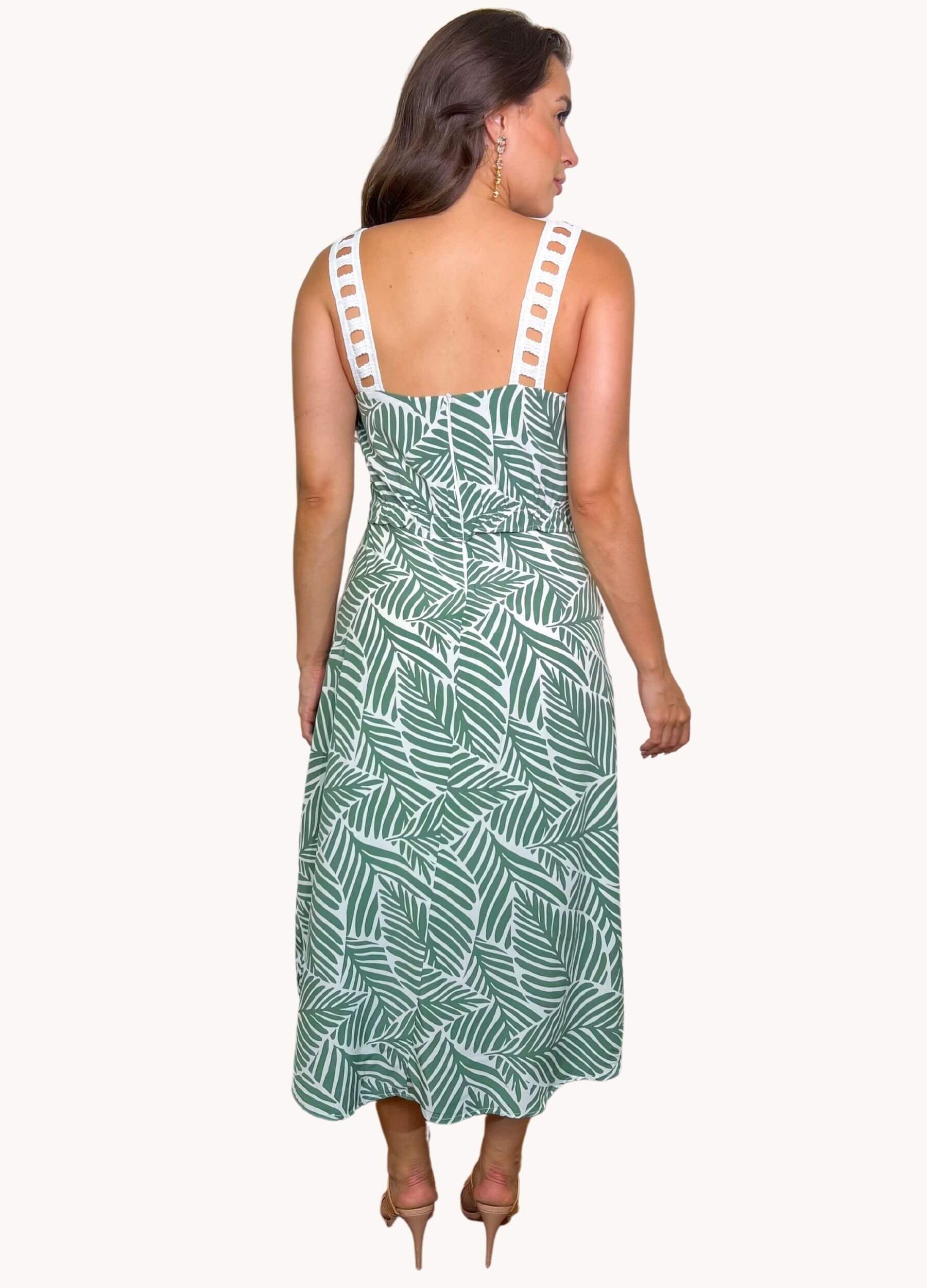 VESTIDO MIDI COM FRANZIDO E BABADO