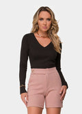 SHORT FEMININO COM LAPELA E ABOTOAMENTO