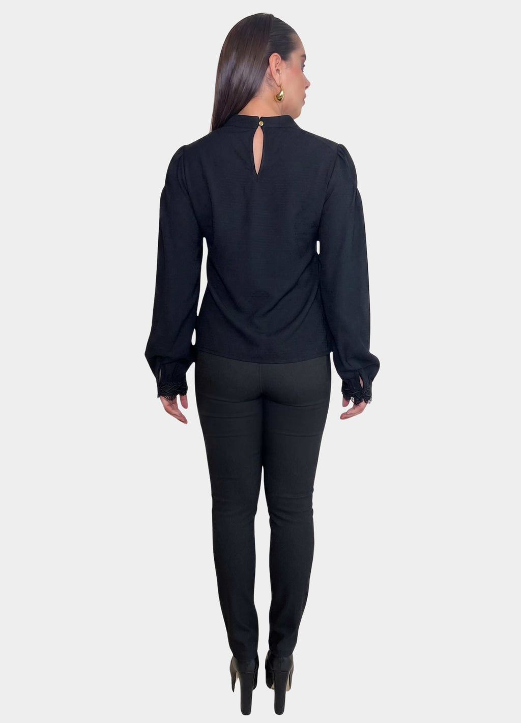 BLUSA FEMININA COM RENDA P E B