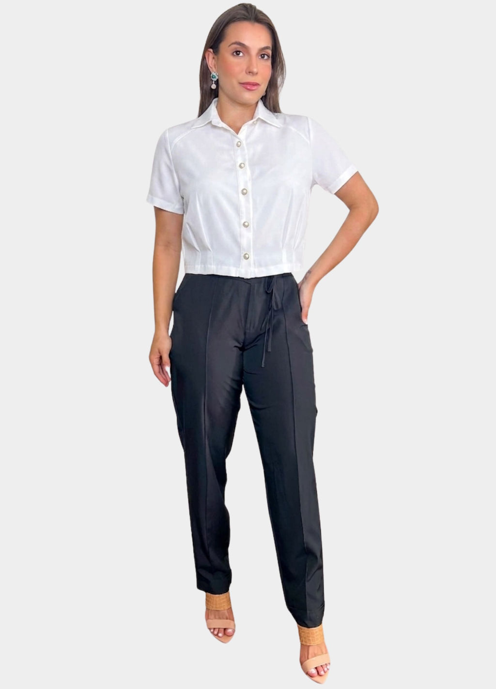 CALÇA FEMININA COM AMARRAÇÃO NO CÓS