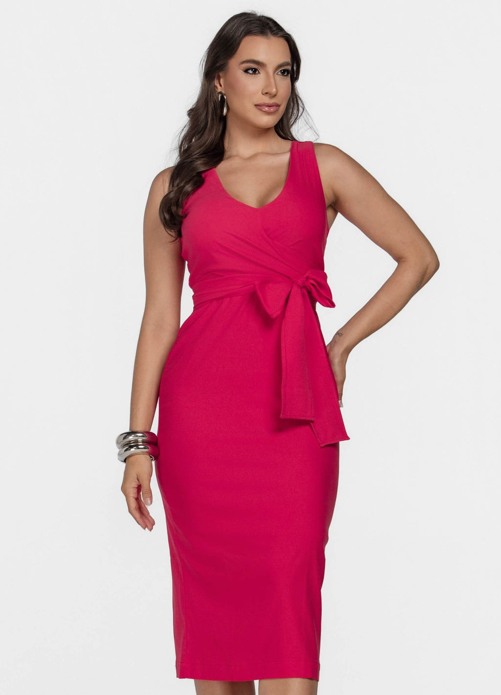 VESTIDO MIDI COM DECOTE TRANSPASSADO