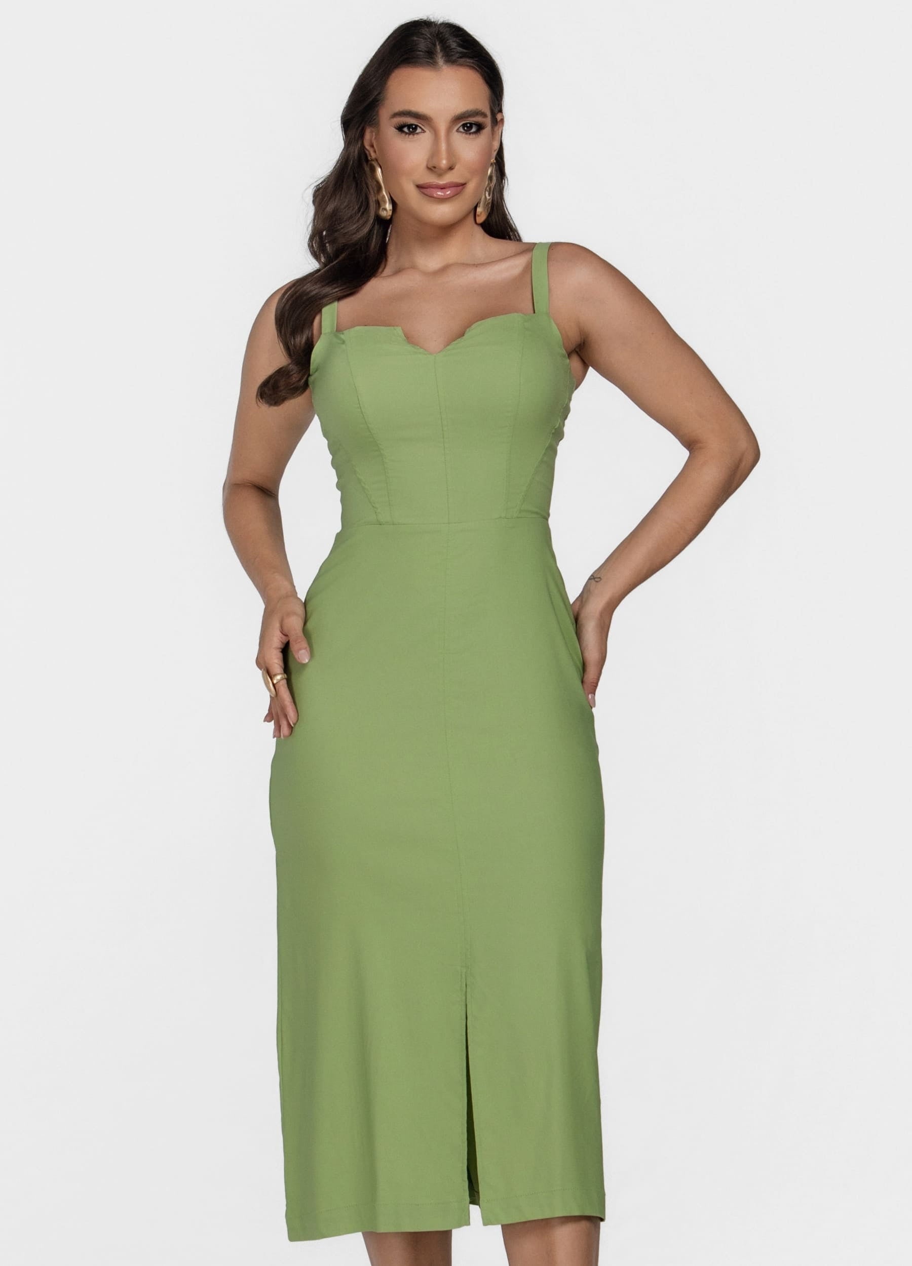 VESTIDO MIDI COM RECORTES E ABERTURA NO DECOTE