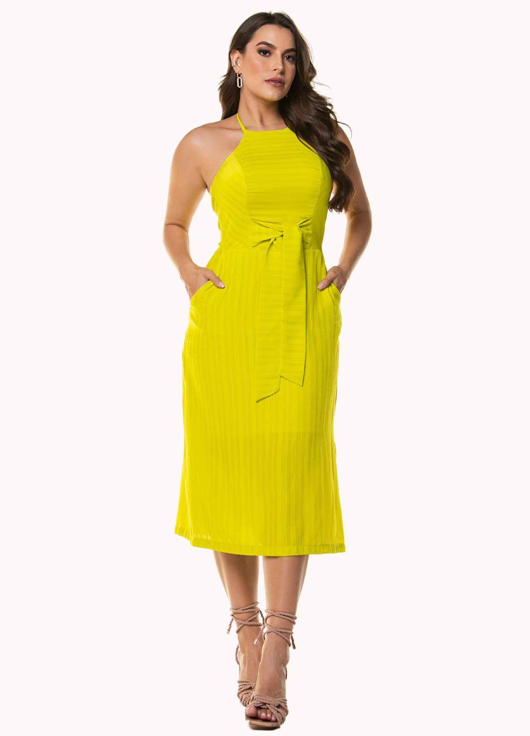 VESTIDO MIDI COM AMARRAÇÃO NA CINTURA