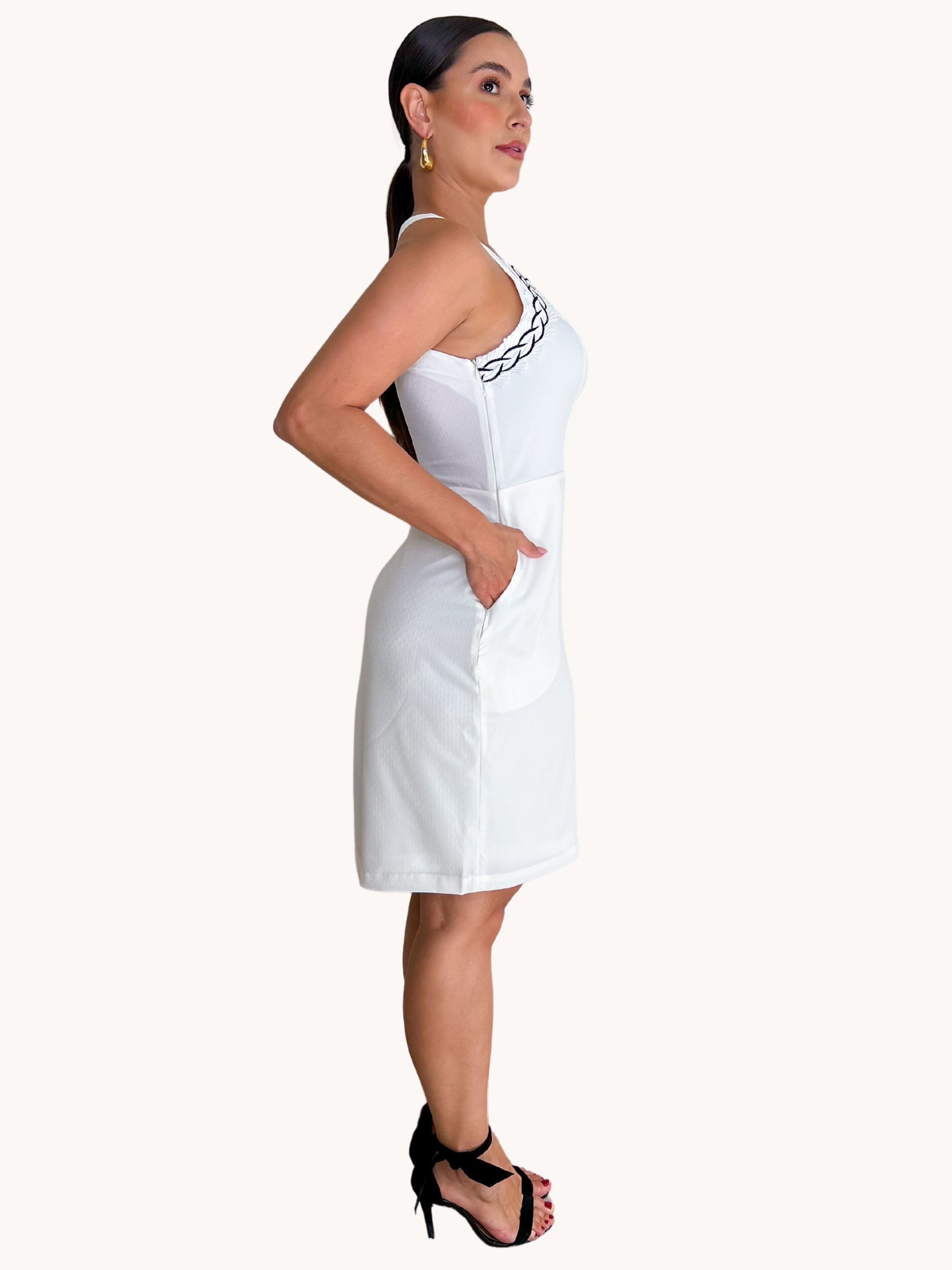 VESTIDO CURTO COM RENDA P E B