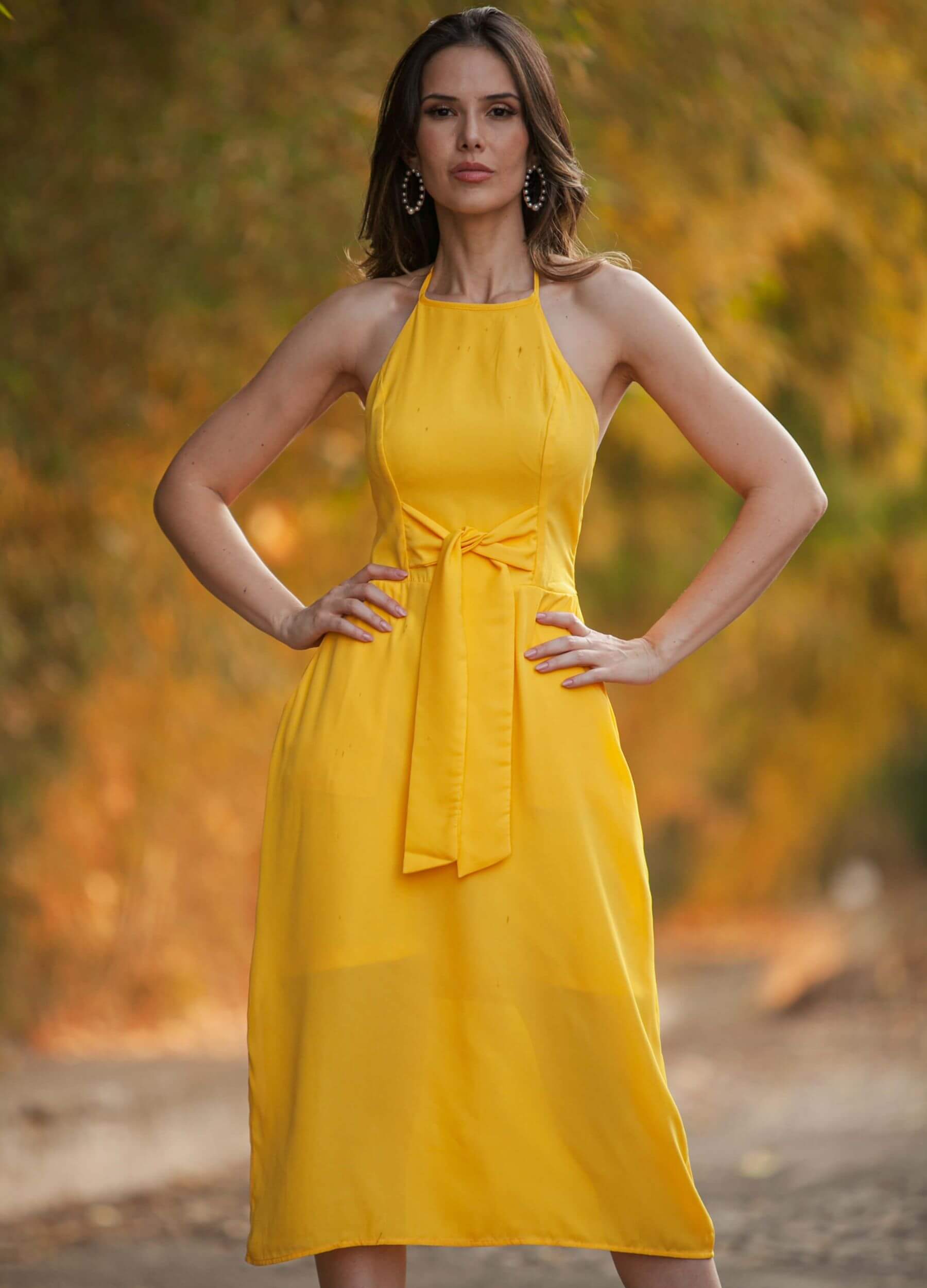 Amarelo